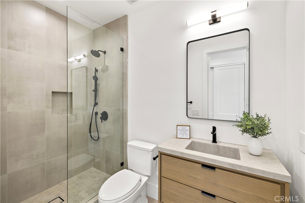 24142 AMURRO, Mission Viejo CA 92691 - photo 32