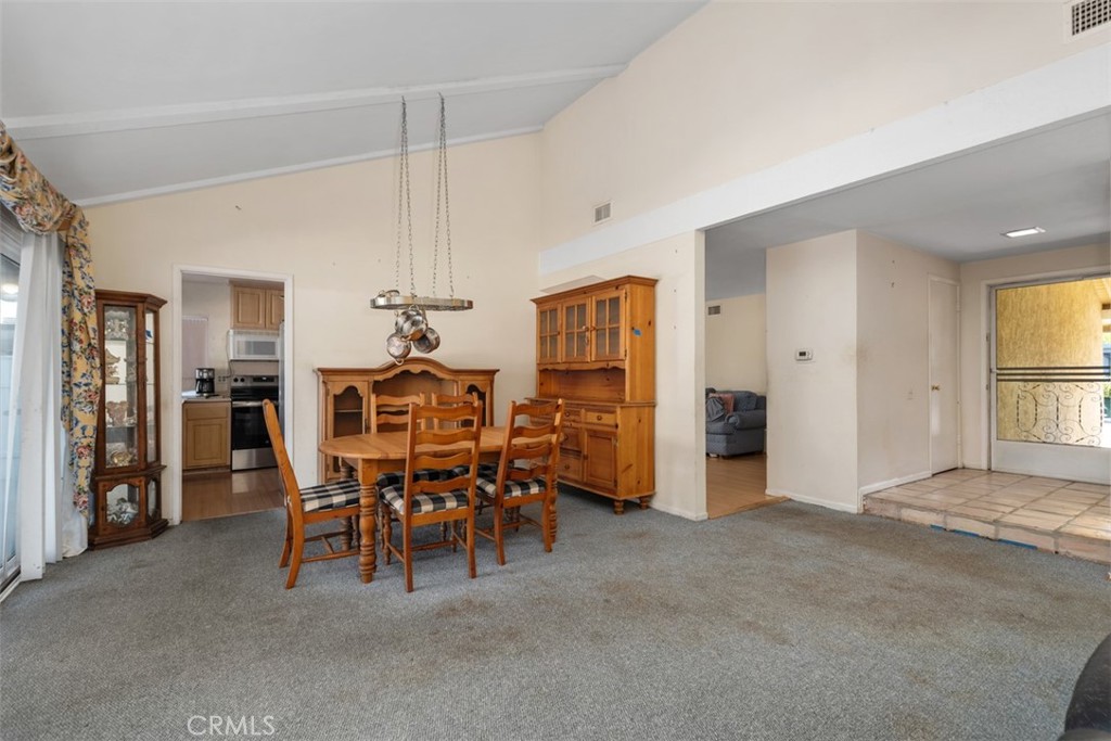 24252 Chrisanta, Mission Viejo CA 92691 - photo 4