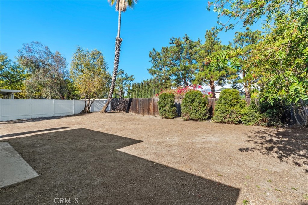 24252 Chrisanta, Mission Viejo CA 92691 - photo 9