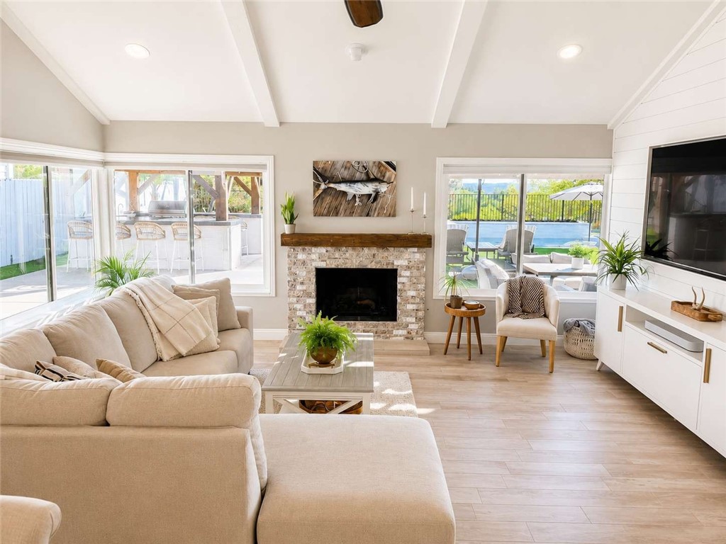 24321 Encorvado Lane, Mission Viejo CA 92691 - photo 5