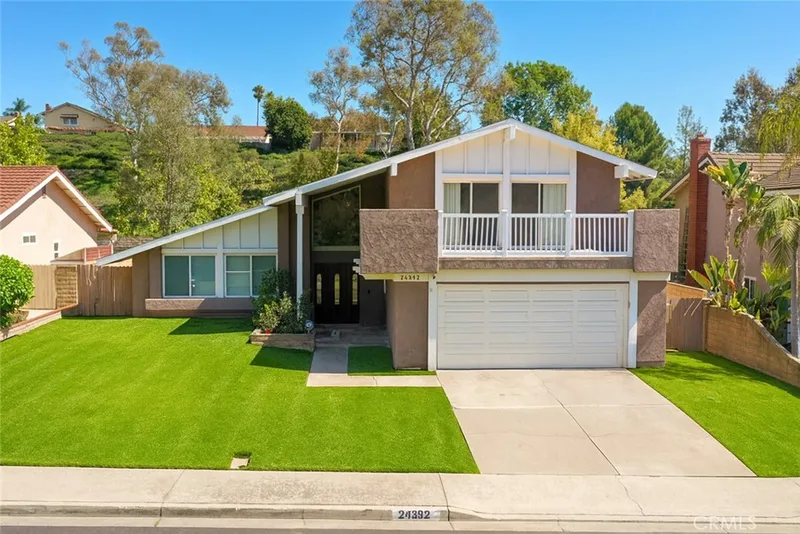 24392 Macedo Dr., Mission Viejo, CA 92691