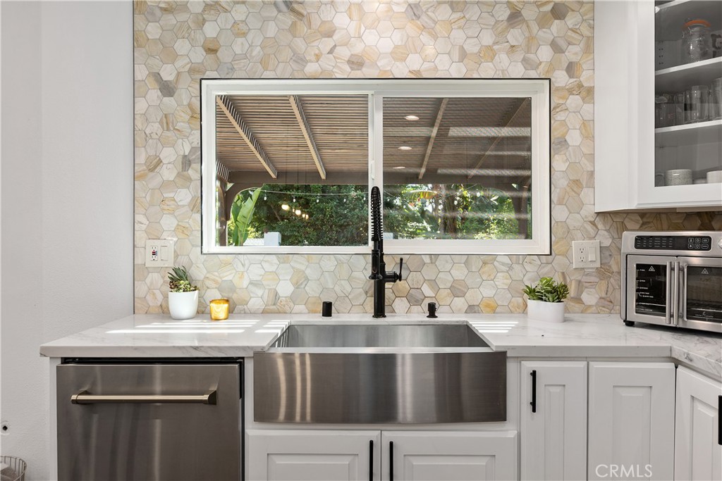 24599 Alcoba Dr, Mission Viejo CA 92691 - photo 20