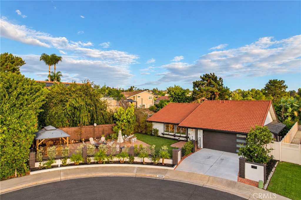 24599 Alcoba, Mission Viejo CA 92691 - photo 2