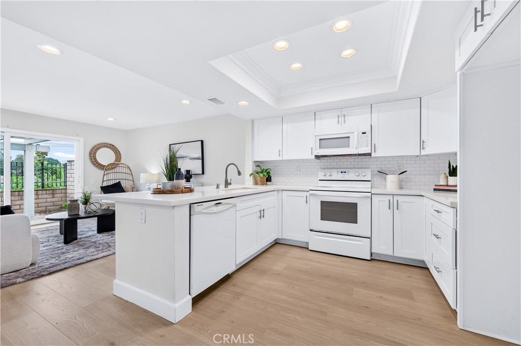 24612 Zena Court, Mission Viejo CA 92691 - photo 5