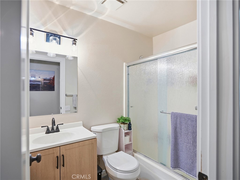 24642 Sadaba, Mission Viejo CA 92692 - photo 9