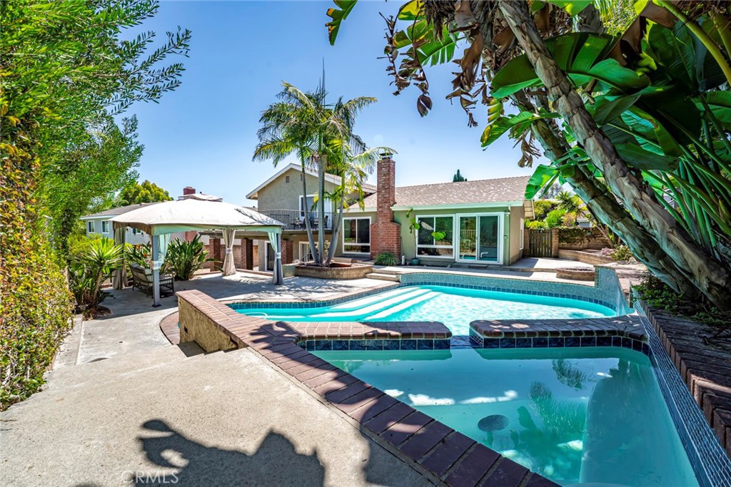 Newly Resurfaced Pool and Spa - 24686 Venablo, Mission Viejo CA 92691 - photo 5