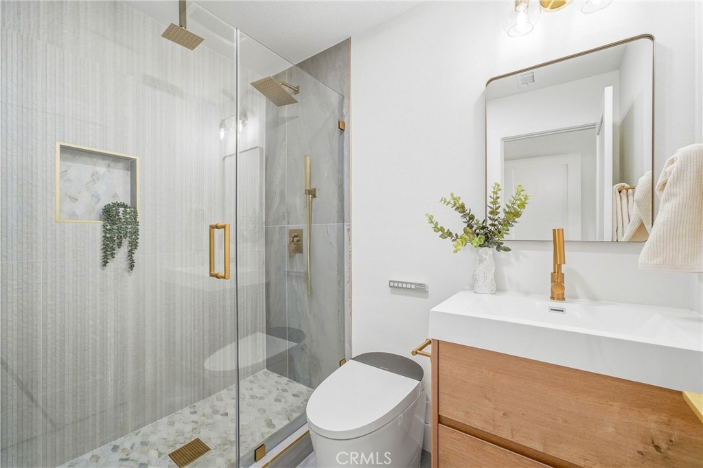 24852 Lagrima, Mission Viejo CA 92692 - photo 26