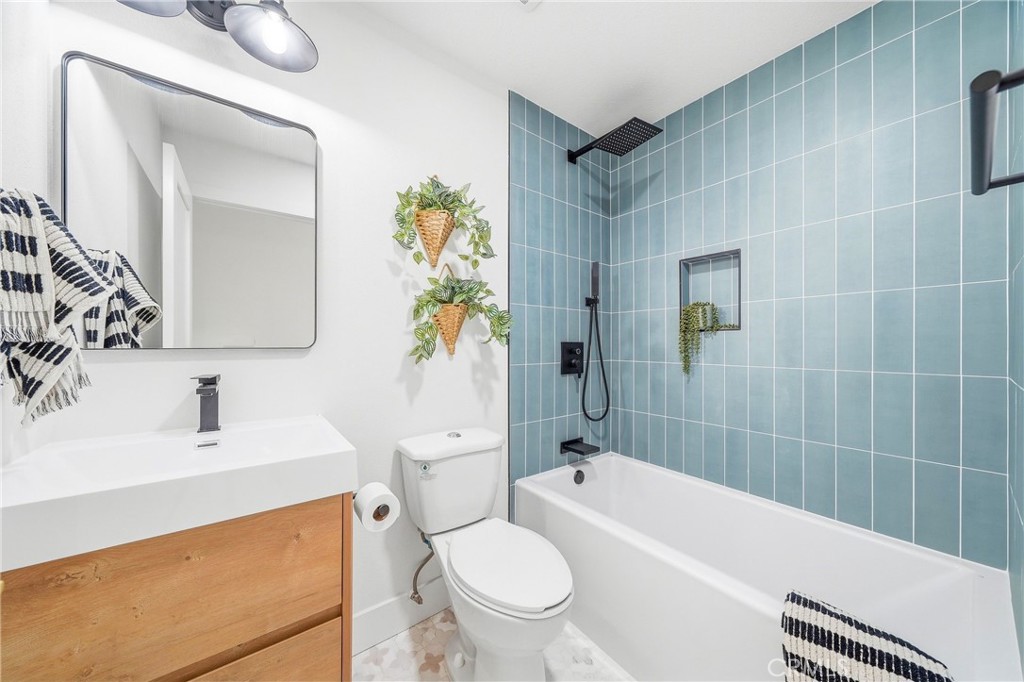 24852 Lagrima, Mission Viejo CA 92692 - photo 31