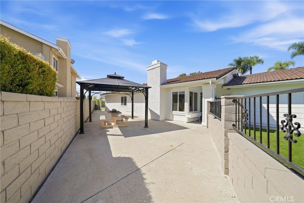 24852 Lagrima, Mission Viejo CA 92692 - photo 38