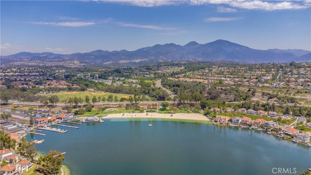 24852 Lagrima, Mission Viejo CA 92692 - photo 48