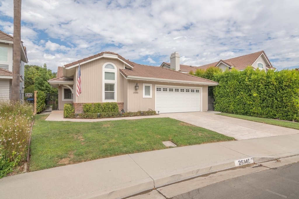 25145 Darlington, Mission Viejo CA 92692 - photo 1