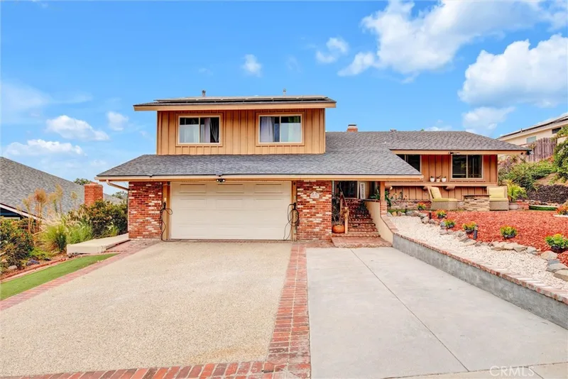 25231 Pericia, Mission Viejo