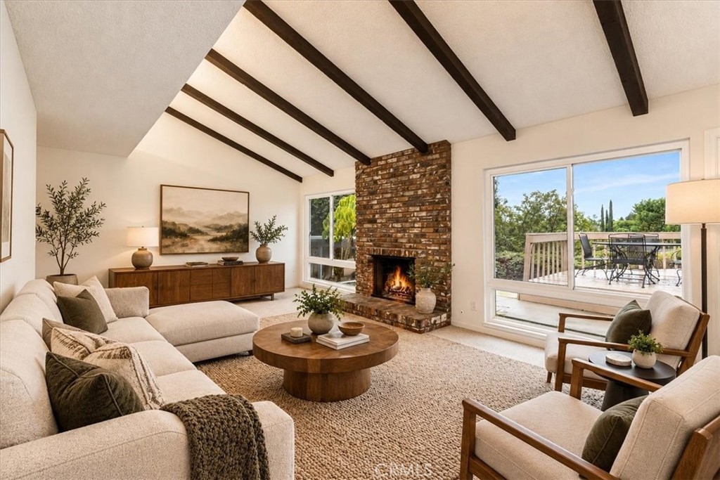 Virtual Staged Family Room - 25415 Remesa, Mission Viejo CA 92691 - photo 6