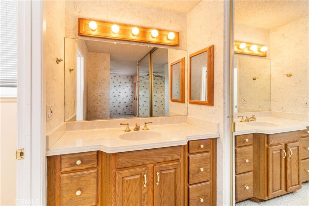 Primary Bathroom - 25415 Remesa, Mission Viejo CA 92691 - photo 26