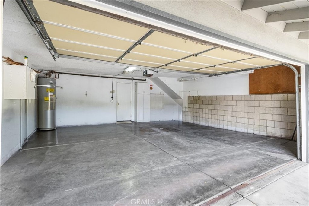 Garage - 25415 Remesa, Mission Viejo CA 92691 - photo 48