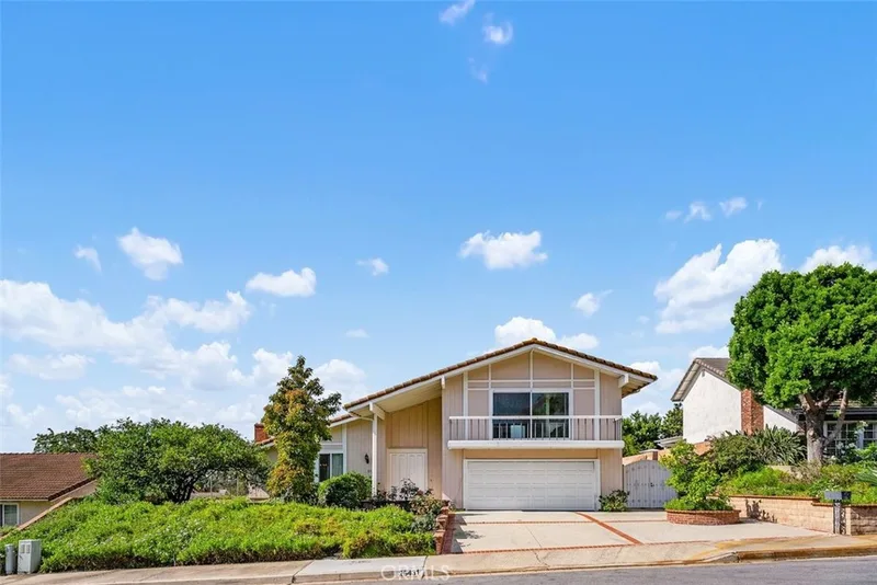 25431 Remesa, Mission Viejo, CA 92691