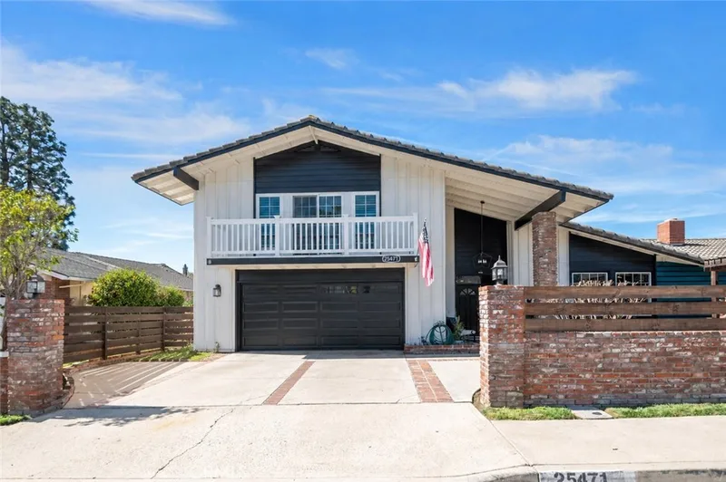 25471 El Picador, Mission Viejo, CA 92691
