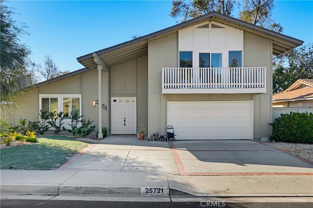 25721 Chrisanta Drive, Mission Viejo CA 92691 - photo 2