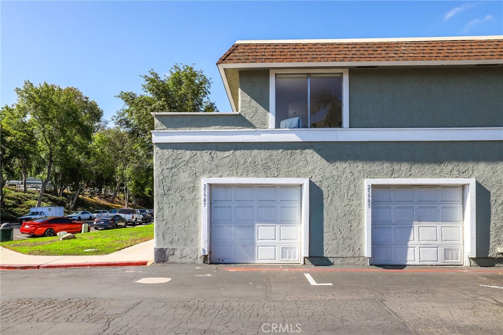 Attached Garage below! - 25987 Via Pera, Mission Viejo CA 92691 - photo 21