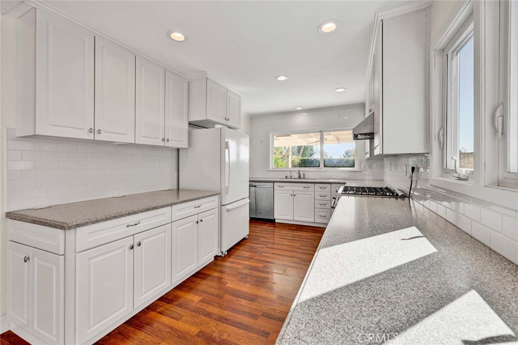 26002 Via Del Norte, Mission Viejo CA 92691 - photo 16
