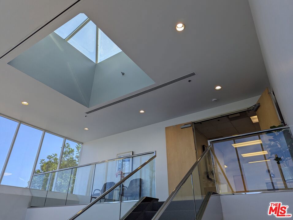 26060 Acero, Mission Viejo CA 92691 - photo 10