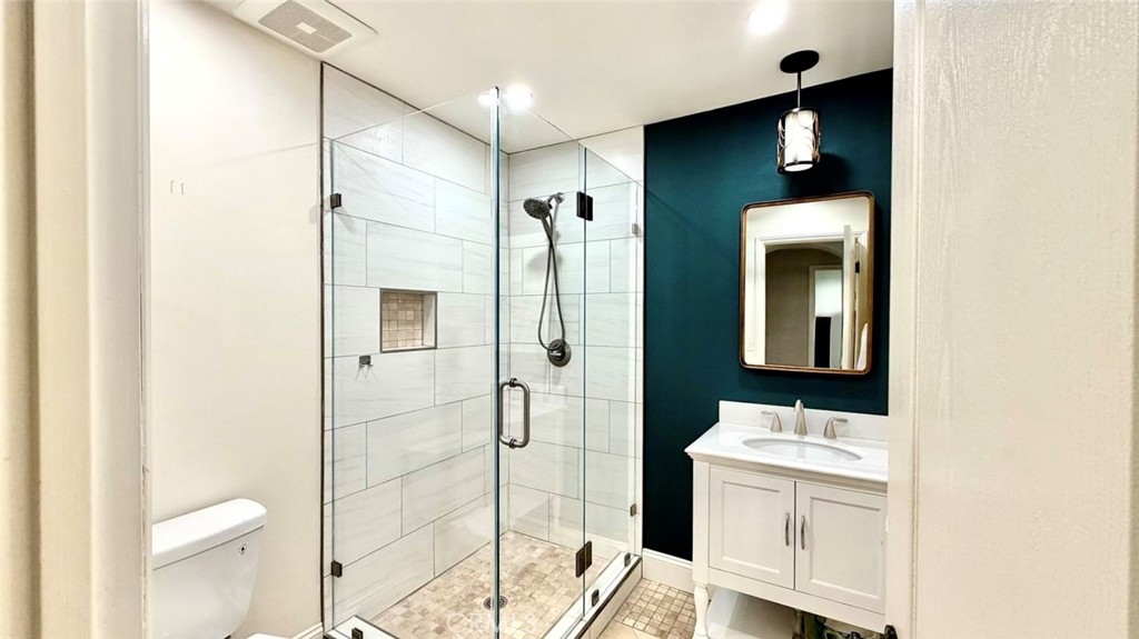 Main Level Bathroom - 26061 Via Viento, Mission Viejo CA 92691 - photo 11