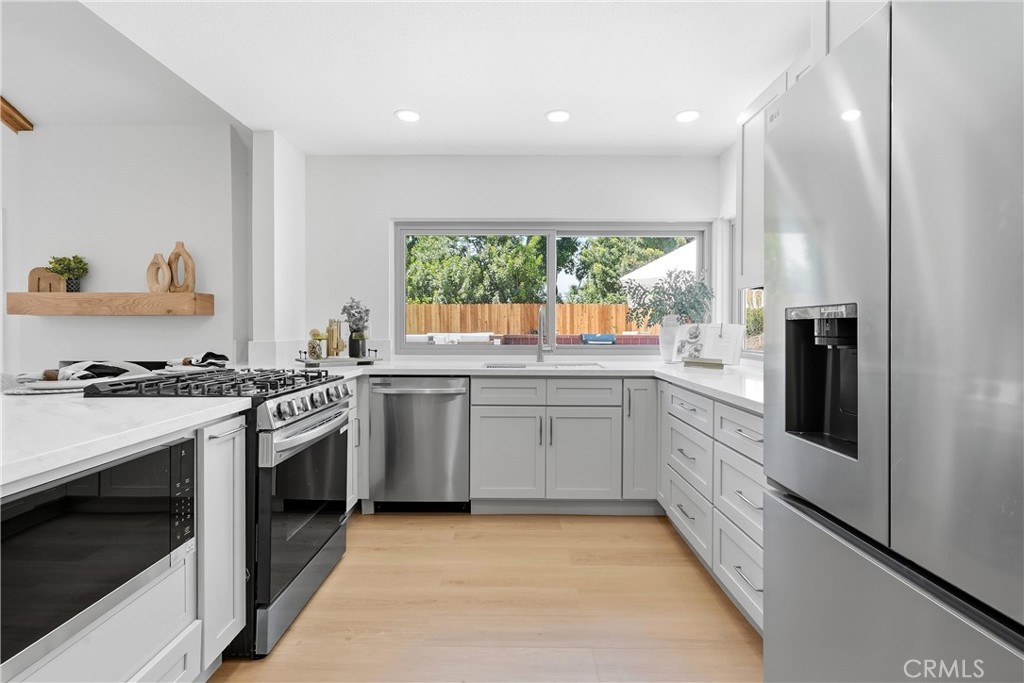 26101 Cordillera, Mission Viejo CA 92691 - photo 14