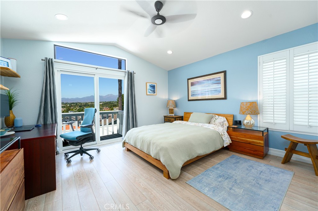 26151 Buscador, Mission Viejo CA 92692 - photo 17