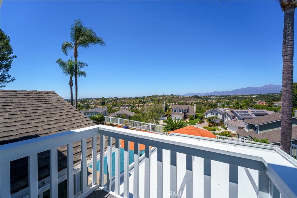26151 Buscador, Mission Viejo CA 92692 - photo 23