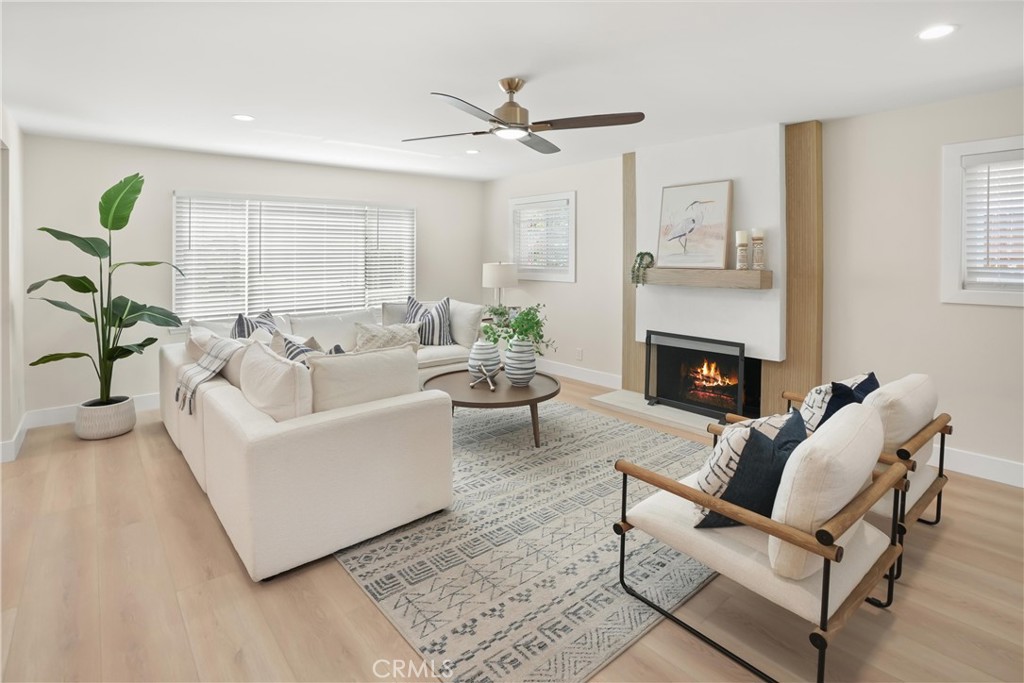 Living room - 26201 San Roque Drive, Mission Viejo CA 92691 - photo 2