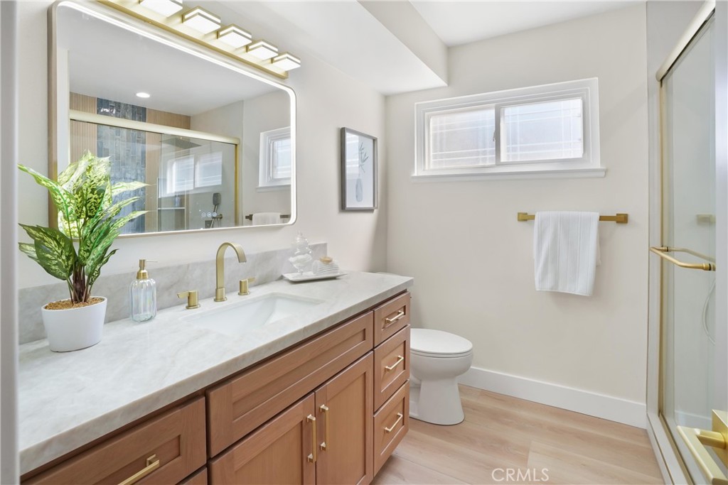 Downstairs ensuite bathroom - 26201 San Roque Drive, Mission Viejo CA 92691 - photo 18