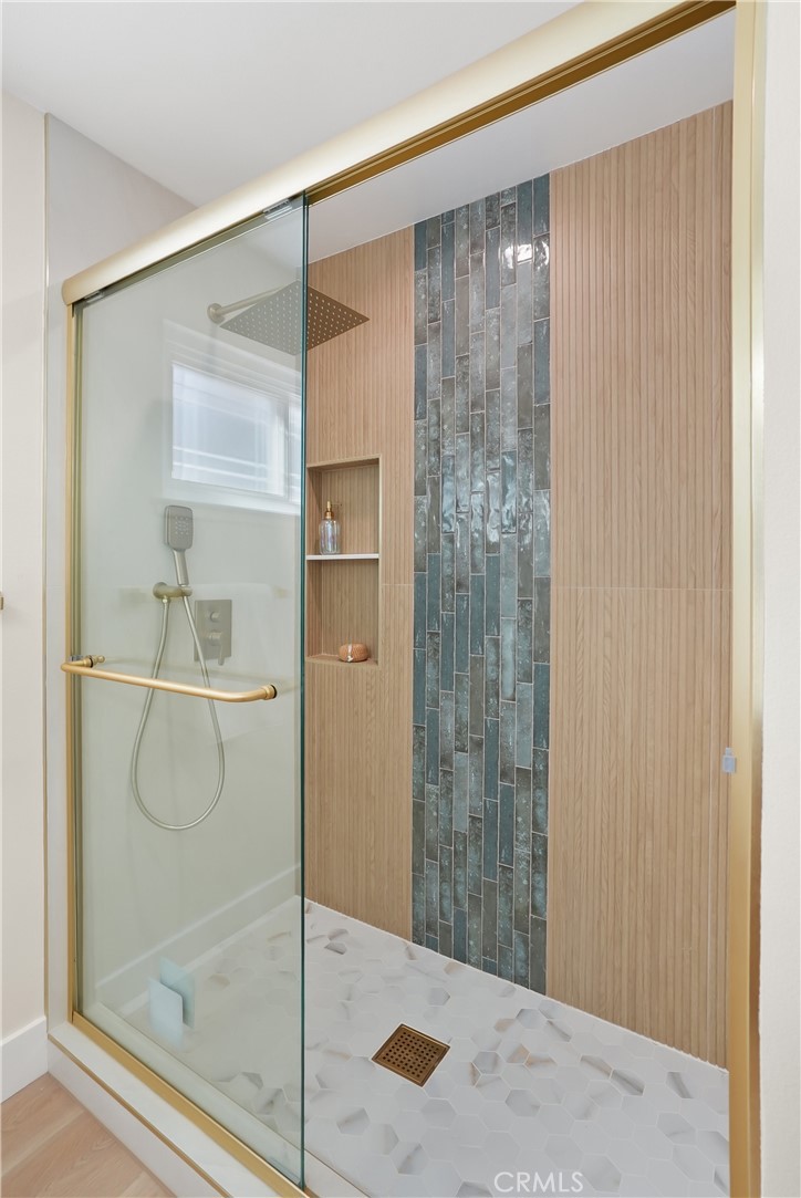 Downstairs ensuite shower - 26201 San Roque Drive, Mission Viejo CA 92691 - photo 19