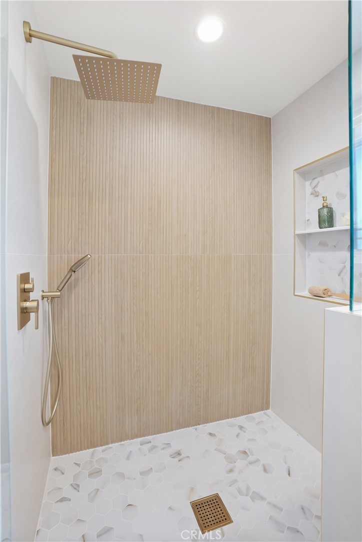 Primary Shower - 26201 San Roque Drive, Mission Viejo CA 92691 - photo 28