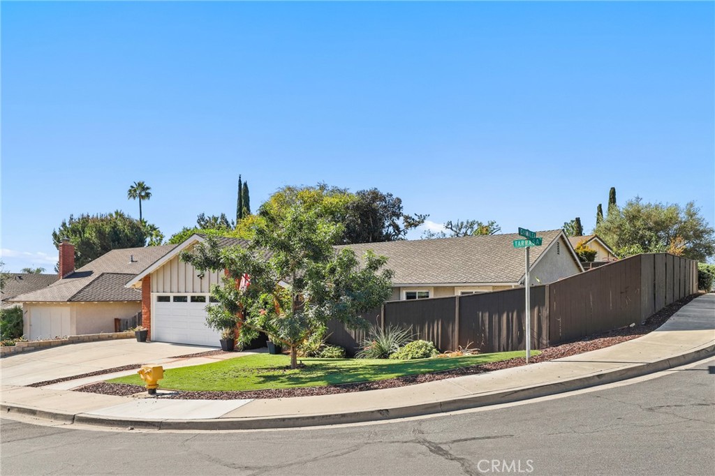26232 Tarrasa Lane, Mission Viejo CA 92691 - photo 2
