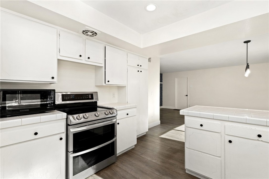 26232 Tarrasa Lane, Mission Viejo CA 92691 - photo 19