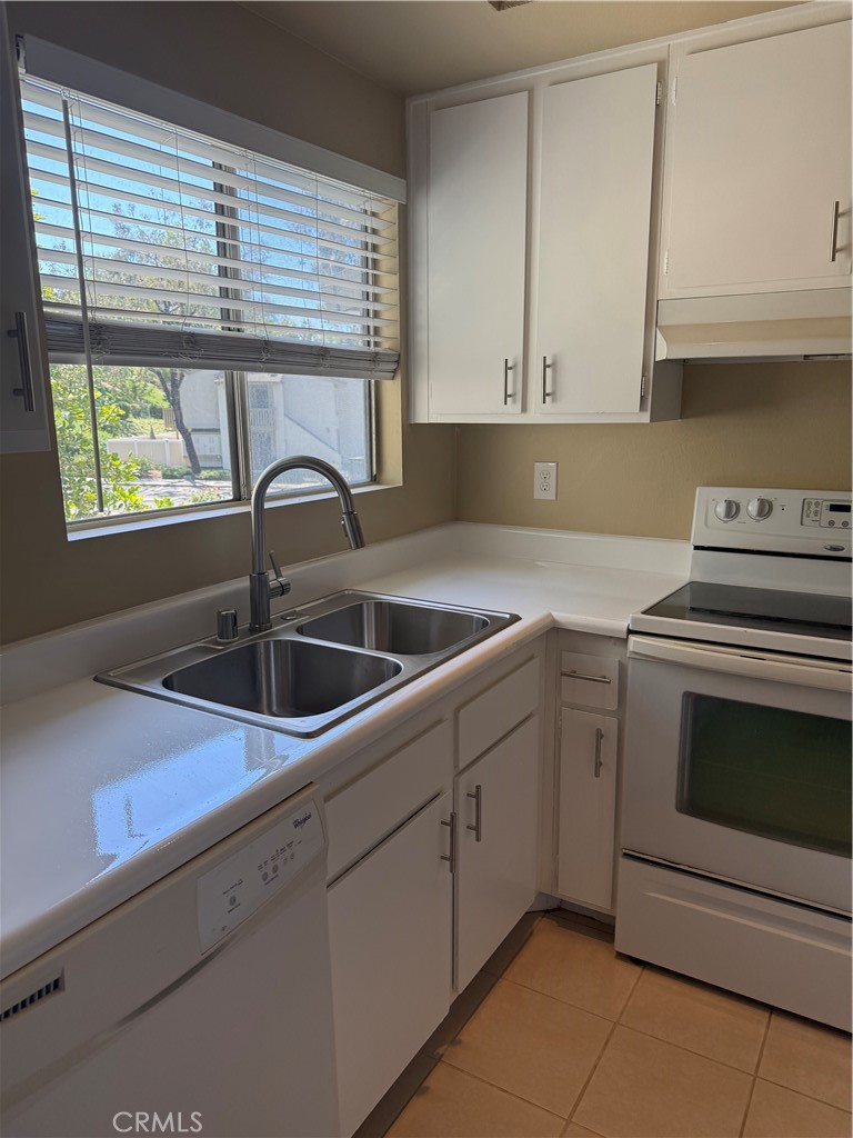26261 Las Flores #G, Mission Viejo CA 92691 - photo 1