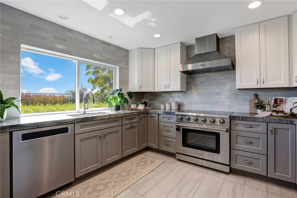 26262 Golada, Mission Viejo CA 92692 - photo 19