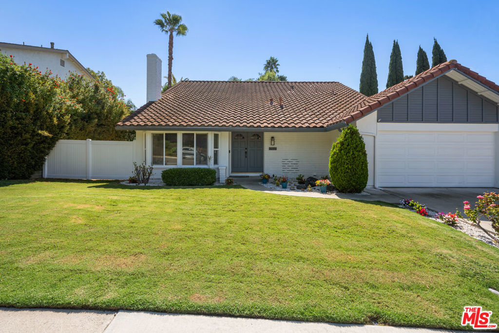 26392 Cortina Drive, Mission Viejo CA 92691 - photo 4