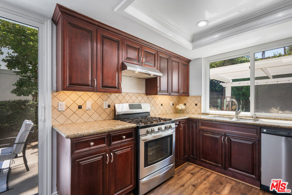 26392 Cortina Drive, Mission Viejo CA 92691 - photo 17