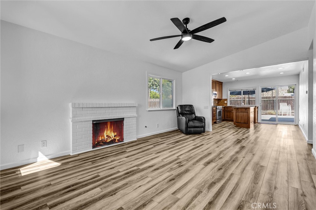 26431 Via Galicia, Mission Viejo CA 92691 - photo 4