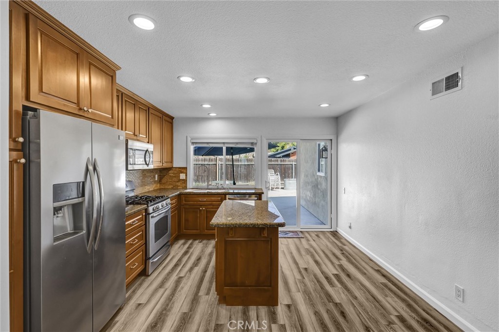 26431 Via Galicia, Mission Viejo CA 92691 - photo 8