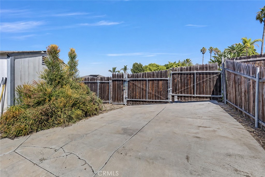 Enhanced by AI - 26431 Via Galicia, Mission Viejo CA 92691 - photo 28