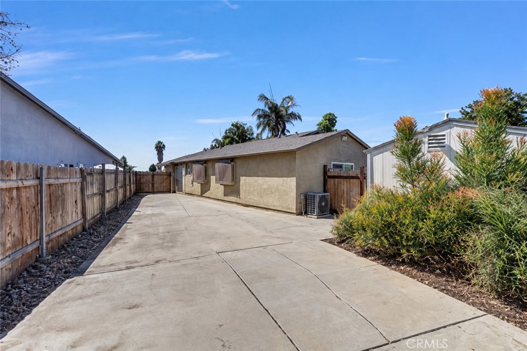 Enhanced by AI - 26431 Via Galicia, Mission Viejo CA 92691 - photo 29