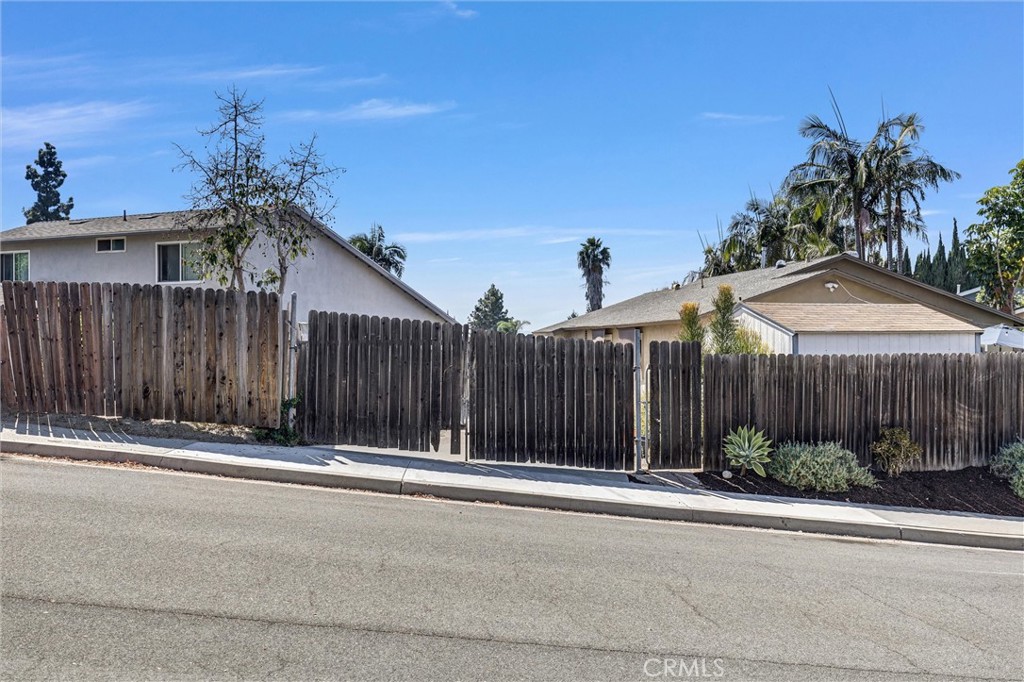 26431 Via Galicia, Mission Viejo CA 92691 - photo 30
