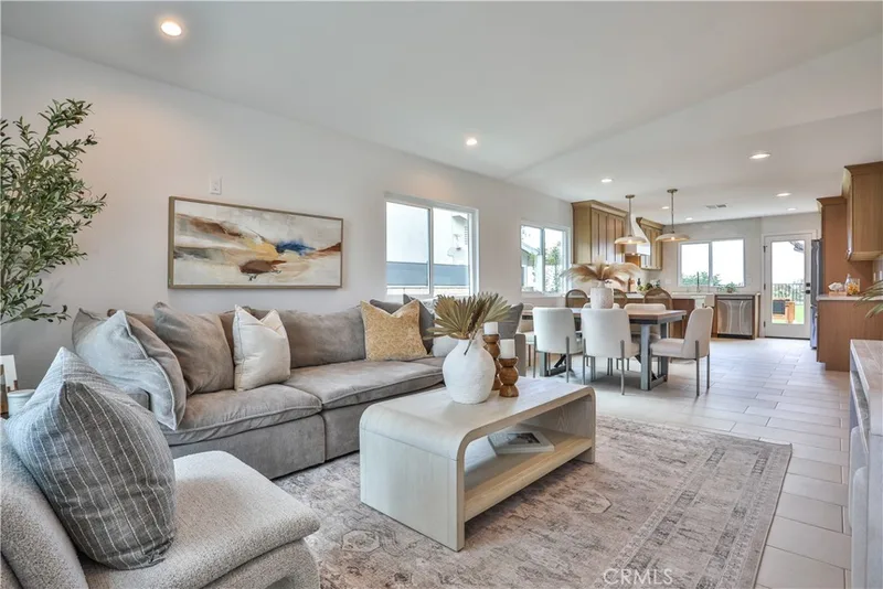 26471 Via Cuervo, Mission Viejo