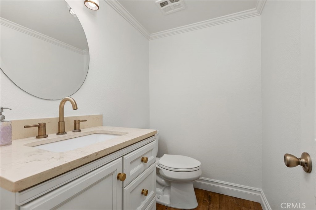 Downstairs bathroom. - 26495 Via Damasco, Mission Viejo CA 92691 - photo 6