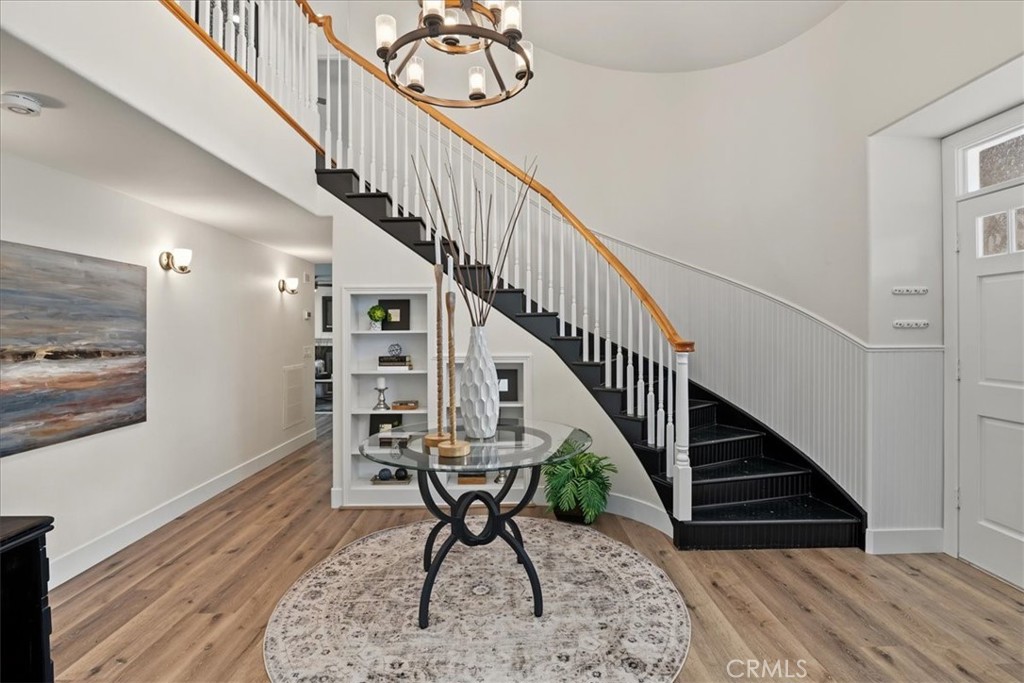 Now upstairs to the 4 additional Bedrooms, 2 more Bathrooms, and a Laundry Room. - 26515 Via Del Sol, Mission Viejo CA 92691 - photo 31