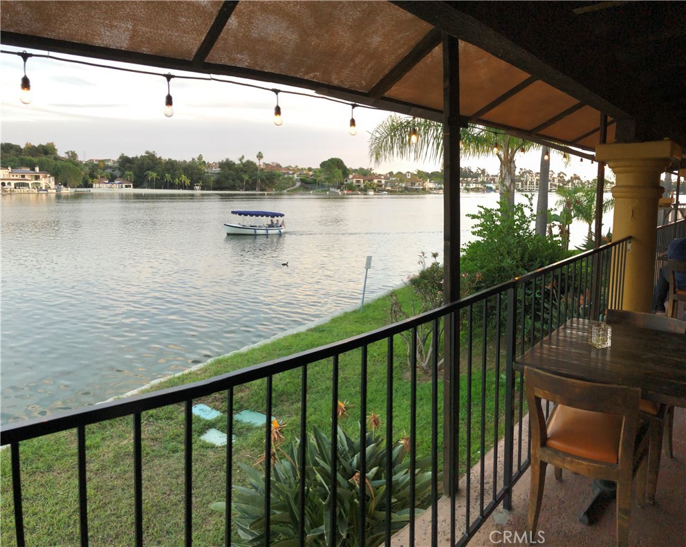 Enjoy dining Lakeside. - 26515 Via Del Sol, Mission Viejo CA 92691 - photo 74