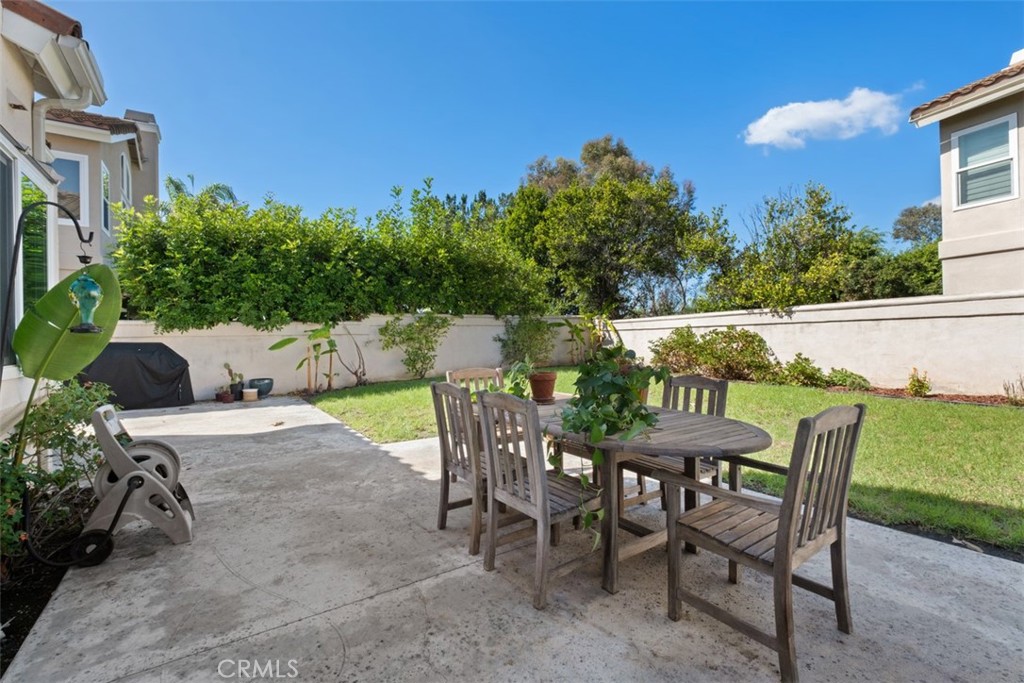 26535 Mikanos, Mission Viejo CA 92692 - photo 21