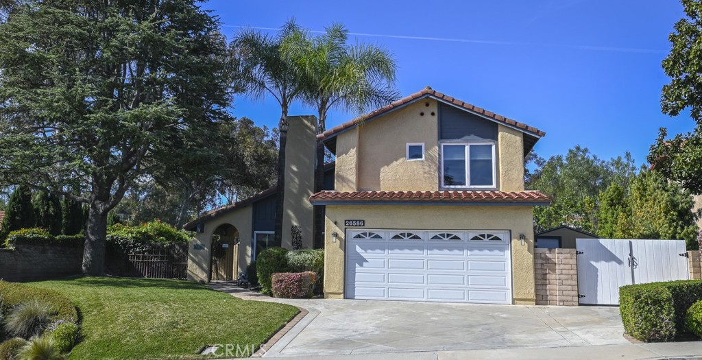 Home is where life happens and memories are made! Come see this DREAM HOME that creates a beautiful Lifestyle! - 26586 Via Noveno, Mission Viejo CA 92691 - photo 1